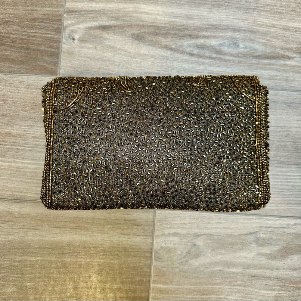 Vintage Hand Beaded La Regale Gold & Jewel Toned Clutch - Picture 3 of 9